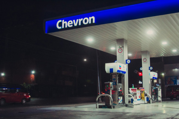 Chevron: Διπλασιάζει τις πετρελαϊκές γεωτρήσεις στη Βενεζουέλα με πενταετές σχέδιο