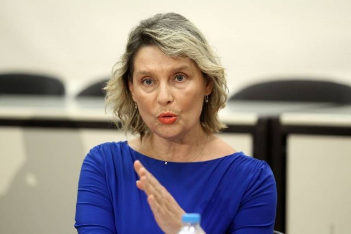 Παπακώστα σε δικαστές: Η Πολιτεία περιφρουρεί τους λειτουργούς της