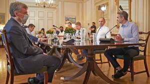 Νέα σύσκεψη στο Μαξίμου για τον κορονοϊό-Έρχονται νέα μέτρα