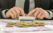 ΑΑΔΕ: Πλήρωσαν 90 εκατ. ευρώ τα κανάλια από το 2015