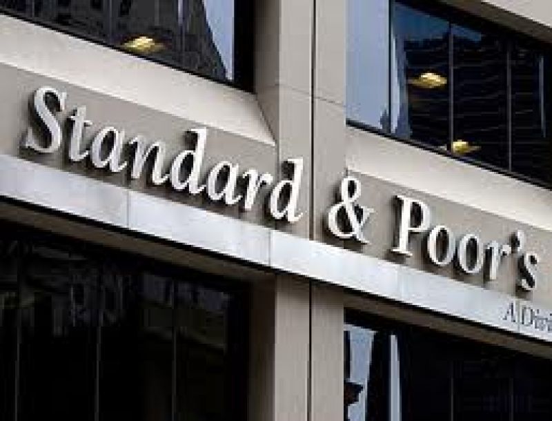 S&amp;P: Βγάζει τη "ρετσινιά" της επιλεκτικής χρεοκοπίας - Σε CCC με σταθερό outlook η Ελλάδα
