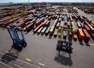 ΕΛΣΤΑΤ: «Βουτιά» 10,1% στις εξαγωγές τον Ιούλιο