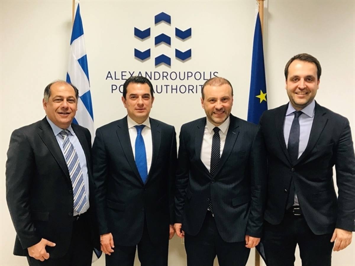 Στο λιμάνι της Αλεξανδρούπολης ο Σκρέκας-Τι συζητήθηκε