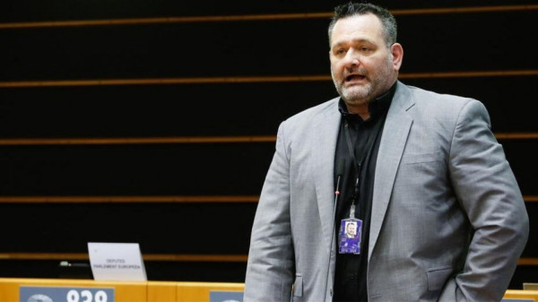 Ευρωκοινοβούλιο: Δεν «χαμπαριάζει» ο Λαγός από την άρση ασυλίας του!