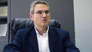 Παρασκευής: Δεν είναι πιθανό σενάριο ο υποχρεωτικός εμβολιασμός στα παιδιά