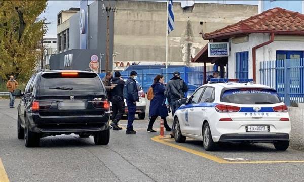 Πιερία: Δίωξη σε βαθμό κακουργήματος για τους 11 συλληφθέντες αρνητές