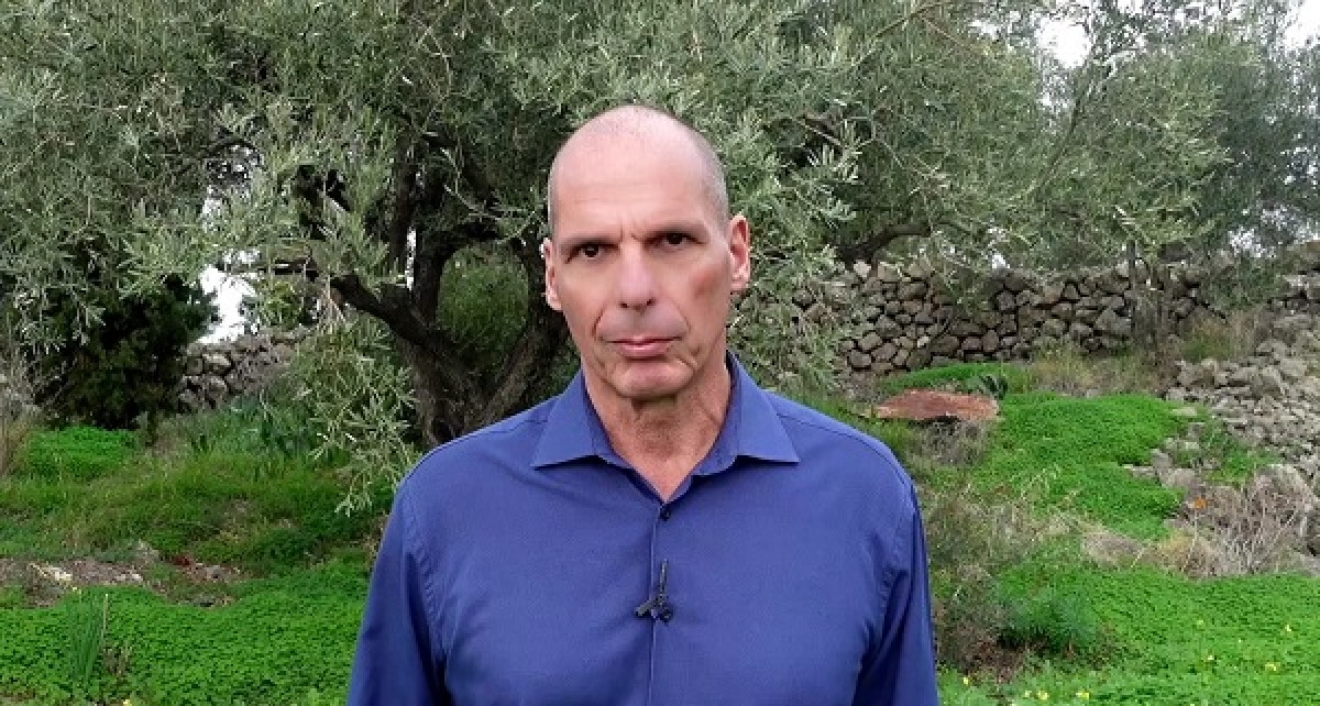 Βαρουφάκης: Το 2023 να ανοίξει νέες οδούς συνεργασίας και ειρήνης