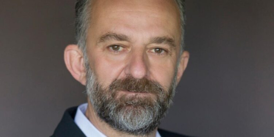 Θεοδωράκης: Η κυβέρνηση «μένει Ευρώπη» μόνο όταν δεν αγγίζονται τα συμφέροντα της διαπλοκής