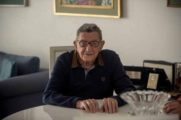 Πέθανε ο δημοσιογράφος Χρήστος Πασαλάρης