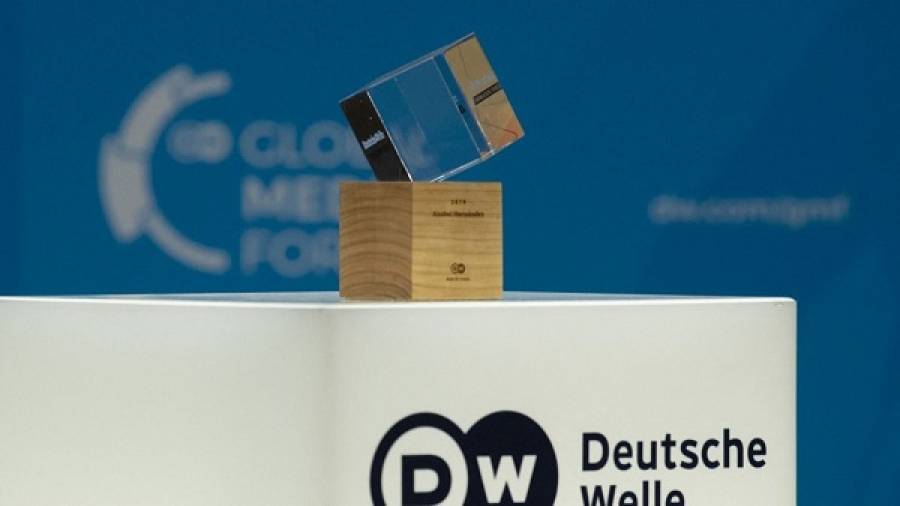 Deutsche Welle για ρωσικά αντίποινα: Αυτό βιώνουν ΜΜΕ στις απολυταρχίες