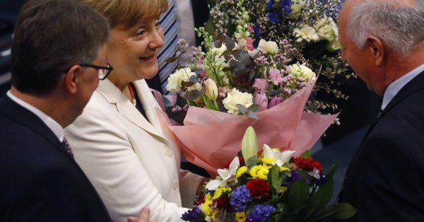 Επανεξελέγη, για τέταρτη φορά, στη γερμανική Καγκελαρία η Μέρκελ