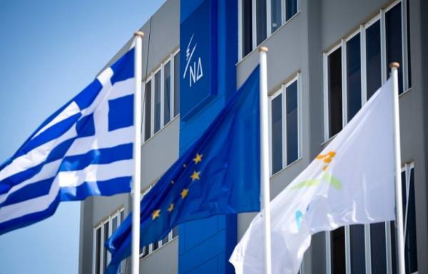 NΔ: Η κυβέρνηση υπέγραψε τέταρτο μνημόνιο μέχρι το 2022