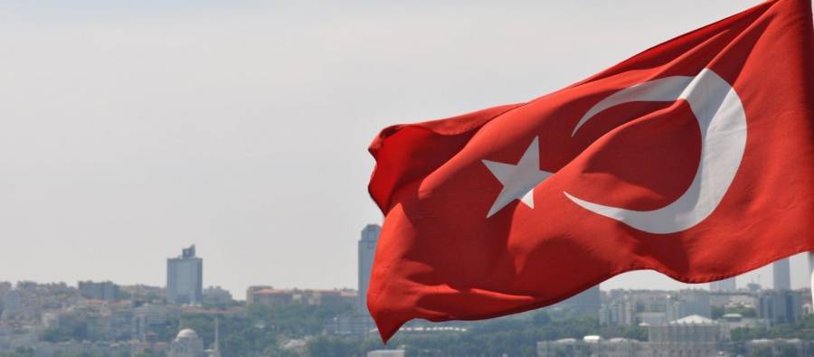 Η Τουρκία εξετάζει να καθυστερήσει την παραλαβή των S-400