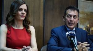 Πολιτική κόντρα έφεραν το «μέρισμα» και το «ψαλιδισμένο» δώρο Χριστουγέννων