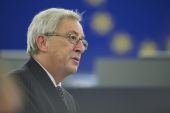 Εξηγήσεις για το δημοψήφισμα ζητά ο Γιούνκερ- "Δε θέλω Grexit"