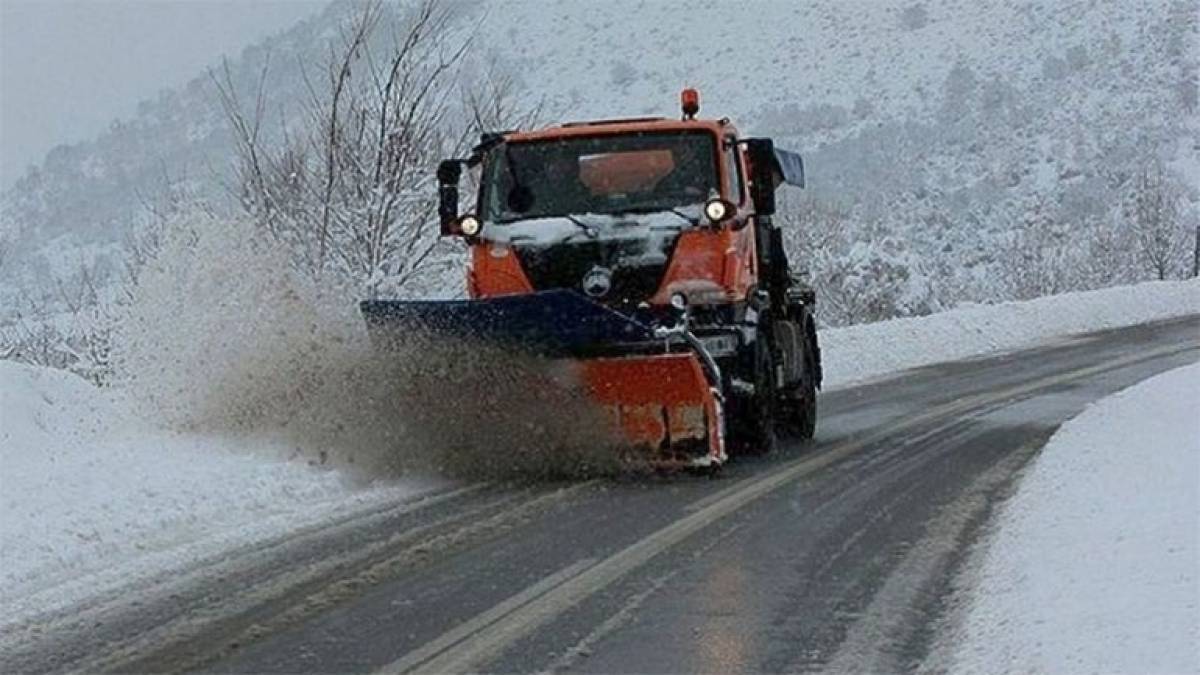 Περιφέρεια Αττικής: Αποστολή εκχιονιστικών μηχανημάτων στον Δήμο Μάνδρας-Ειδυλλίας