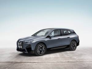 Αποκαλύφθηκαν οι νέες BMW iX xDrive40 και BMW iX xDrive50