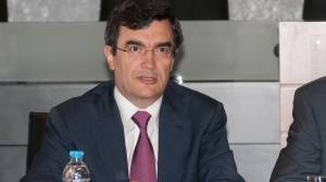 Οικονόμου: Η απαγόρευση συναθροίσεων δεν σχετίζεται με το πανεκπαιδευτικό συλλαλητήριο
