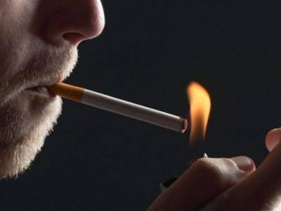 Λινού-Θωμαϊδης: Αύξηση 40% σε χρήση ουσιών και κάπνισμα λόγω lockdown