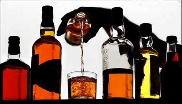 Αλκοόλ: Δέσμευση της βιομηχανίας για τη μείωση της επιβλαβούς κατανάλωσης