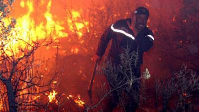 ΥΠΕΞ: Συλλυπητήρια στις οικογένειες των θυμάτων των πυρκαγιών στην Αλγερία