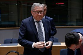 Eurogroup: «Καλωσόρισμα» στην κυβέρνηση με μηνύματα για πλεονάσματα, αφορολόγητο, παροχές