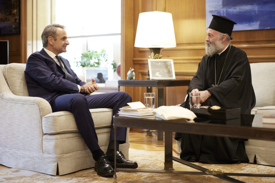 Μητσοτάκης – Αρχιεπίσκοπος Αυστραλίας Μακάριος: Στο επίκεντρο η ελληνική ομογένεια
