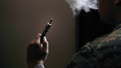 Παράνομα ηλεκτρονικά τσιγάρα πίσω από τα κρούσματα πνευμονοπάθειας στις ΗΠΑ