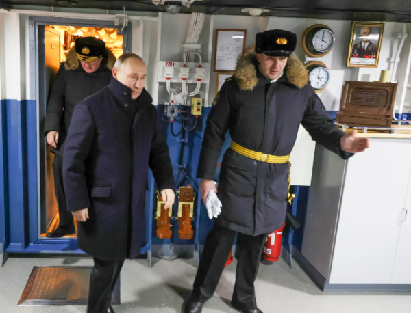 «Σήμα» Πούτιν για την κατασκευή περισσότερων πυρηνικών υποβρυχίων