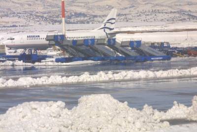 Aegean: Σταδιακή αποκατάσταση του προγράμματος πτήσεων- Ακυρώσεις και τροποποιήσεις