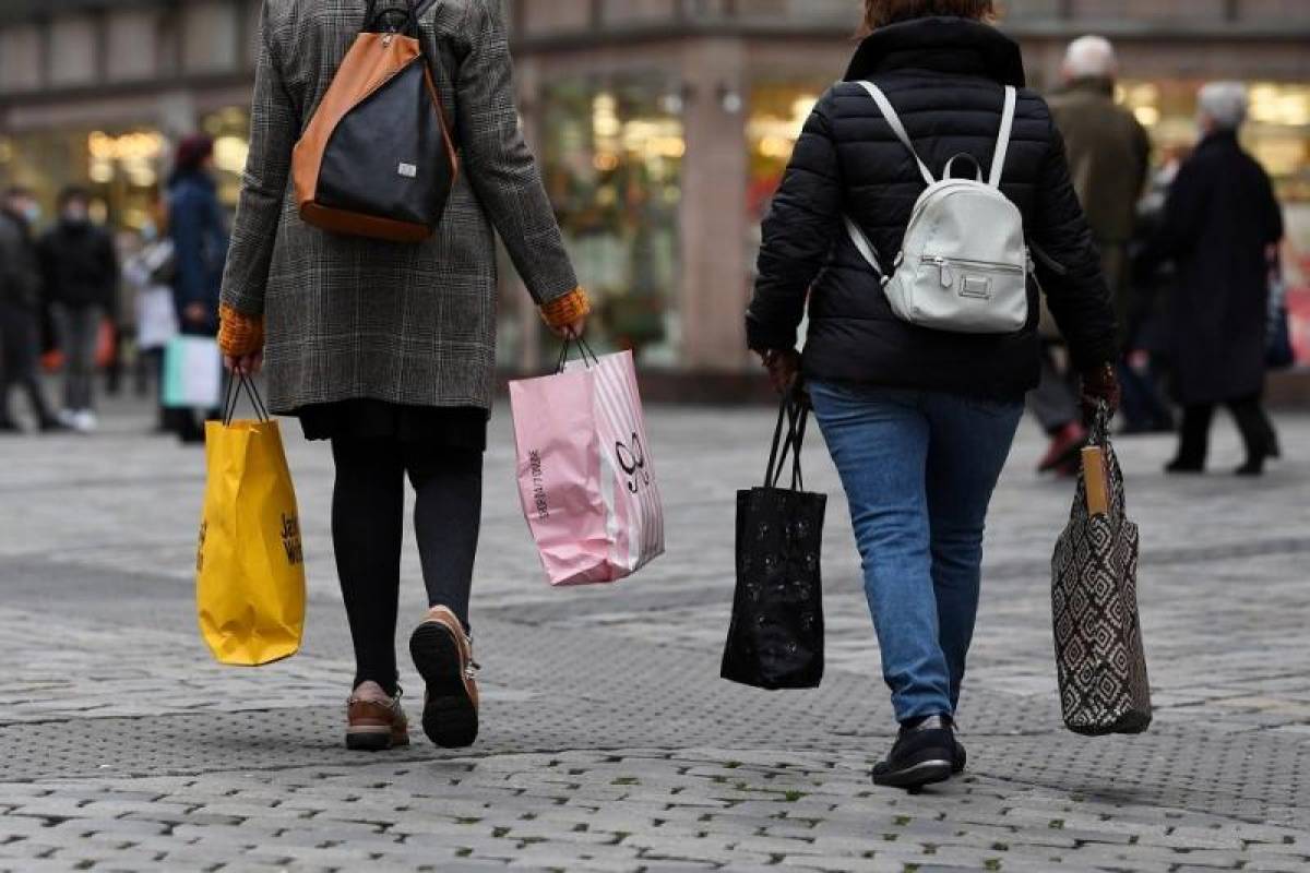 Λιανεμπόριο: Αυξήθηκε 11% ο τζίρος το γ' τρίμηνο