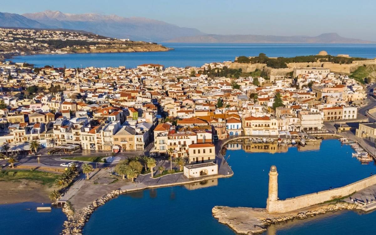 Ξενοδόχοι Ν.Ρεθύμνης: Δωρεάν διακοπές γιατρών-νοσηλευτών, όταν όλα θα έχουν τελειώσει