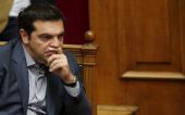 Απέναντι σε διπλό "μέτωπο" ο Αλέξης Τσίπρας