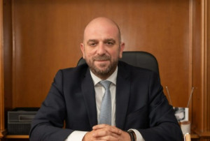 Αναστέλλεται για τρεις μήνες το άσυλο σε αφίξεις από Βόρεια Αφρική: Κράτηση όλων των παρανόμως εισερχόμενων