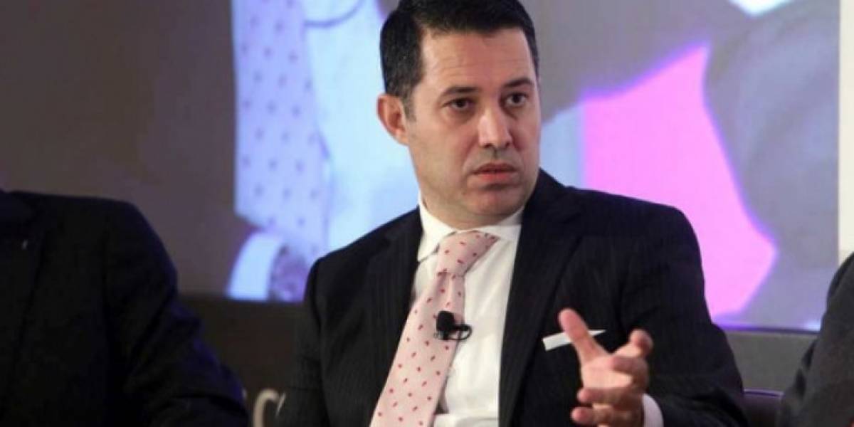 Μανιαδάκης: Μου ασκήθηκαν πιέσεις να κατονομάσω πολιτικά πρόσωπα