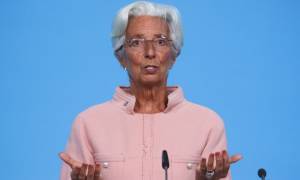 Λαγκάρντ: Να μην αντιδράσουμε υπερβολικά στο προσωρινό «άλμα» των τιμών
