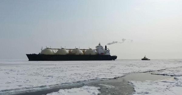 Η ρωσική Arctic LNG 2 διεκδικεί αποζημίωση $1 δισ. από τη Hanwha Ocean