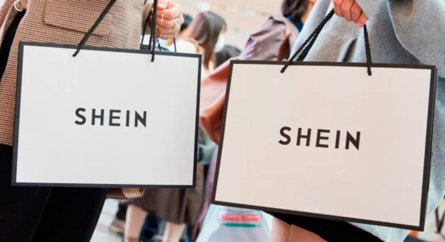 Shein: Οι εκπομπές διοξειδίου του άνθρακα από τις μεταφορές προϊόντων αυξήθηκαν κατά 13,7% το 2024