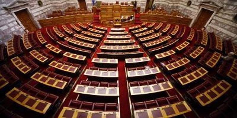 «Ταφόπλακα» της ΧΑ στις ελπίδες της κυβέρνησης για απλή αναλογική