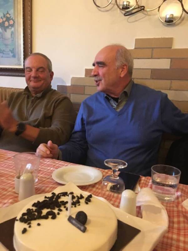 Η απάντηση του Καραμανλή στο άρθρο του Σημίτη