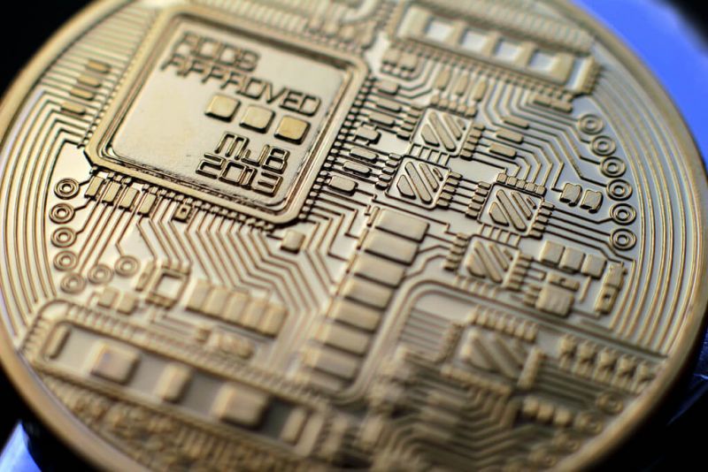 «Βουτιά» 57% για το νέο ψηφιακό νόμισμα bitcoin cash