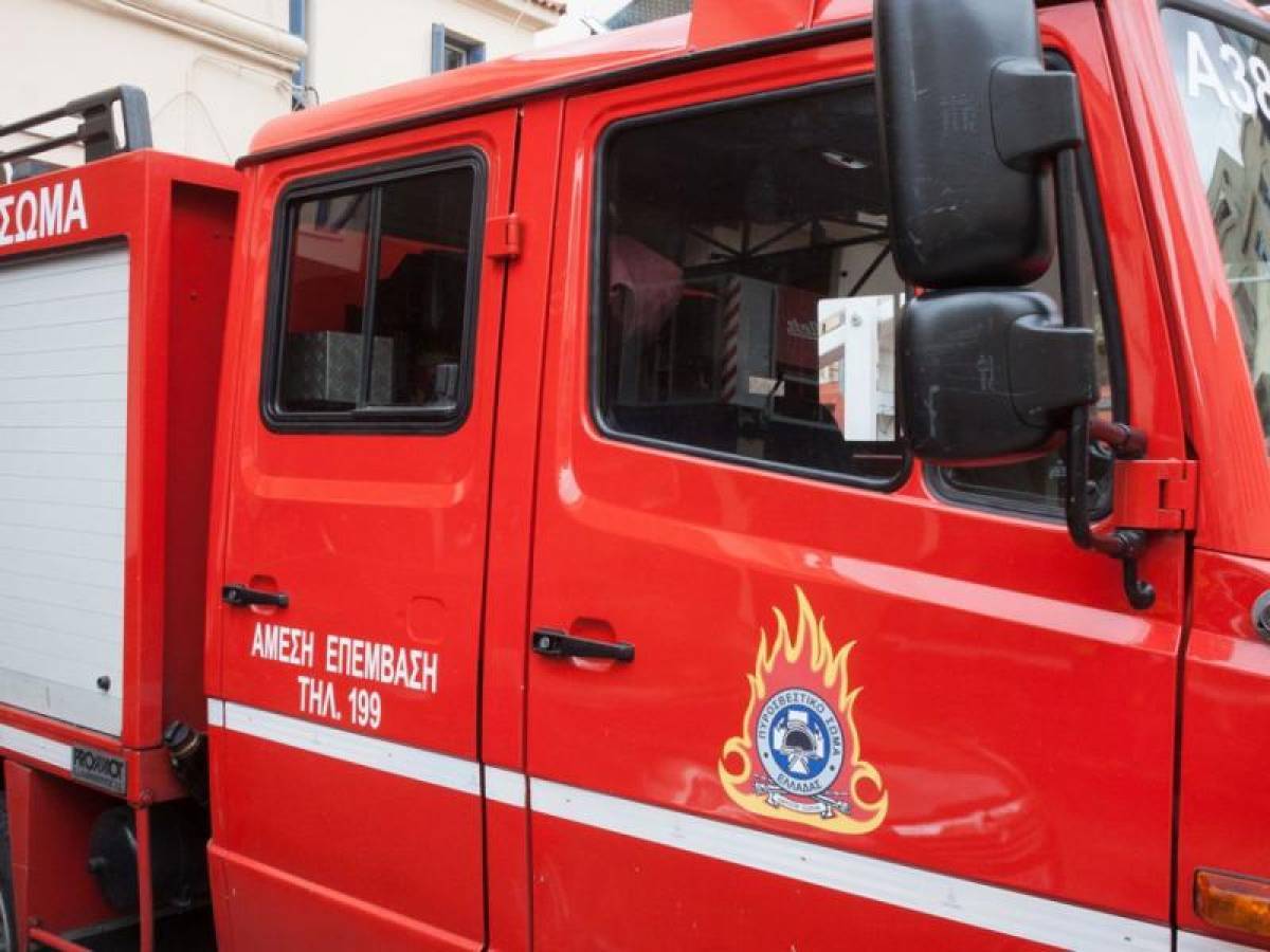 Ελληνικό: Πυρκαγιά κοντά στις εγκαταστάσεις του παλαιού αεροδρομίου