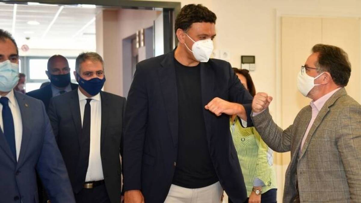 Κικίλιας: Ραντεβού εμβολίου για πάνω από 100.000 άτομα 40-44 ετών