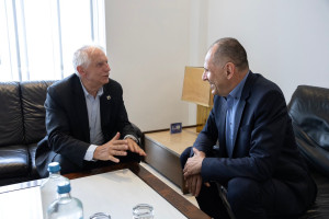 Γεραπετρίτης: Συνάντησε με τον Ύπατο Εκπρόσωπο της ΕΕ-Τα θέματα συζήτησης