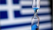 Bloomberg: Οι δανειστές να αλλάξουν ρότα για το ελληνικό χρέος