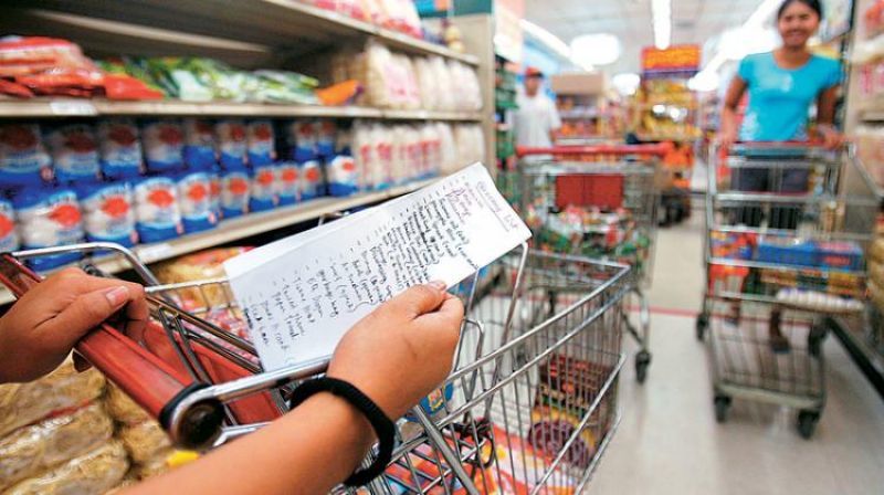 ΕΛΣΤΑΤ: Υποχώρηση της καταναλωτικής δαπάνης στο δ' τρίμηνο