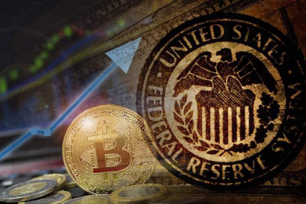 Η πιο… μετριοπαθής Fed μπορεί να «εκτοξεύσει» το Bitcoin
