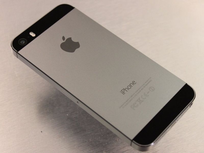 Να γιατί το iPhone σου… «σέρνεται» όποτε κυκλοφορεί νέο μοντέλο