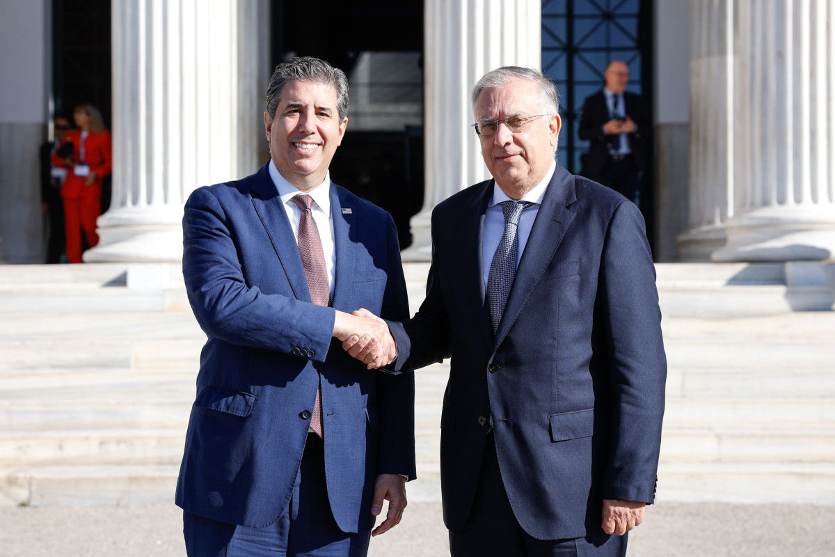 Θεοδωρικάκος: Συνάντηση με τον Αναπληρωτή Υπουργό Εξωτερικών των ΗΠΑ Μάικλ Ρήγας