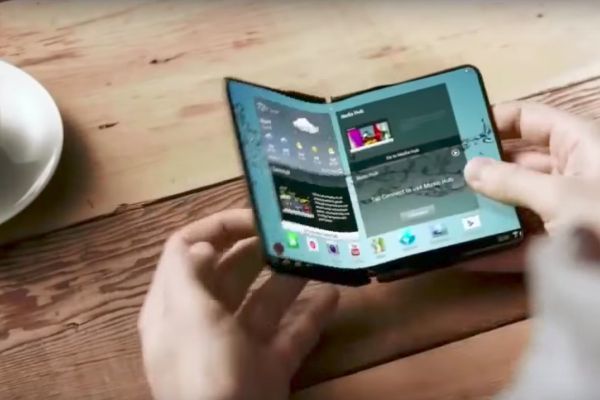Samsung: Έρχεται smartphone με αναδιπλούμενη οθόνη το 2018